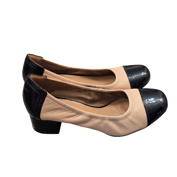 Clarks Shoes - Clarks Artisan Quiet Luxury Cap Toe Ballet Flats Nude Black Leather 7.5M Preppy